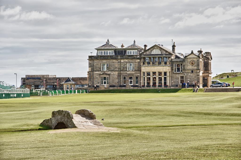 Hawkswood House And The Roundel Villa Peat Inn Стая снимка